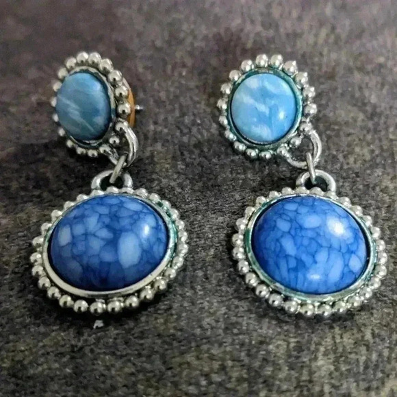 Boho Style Blue Round Drop Earrings Silver Tone Costume Jewelry - Picture 3 of 3
